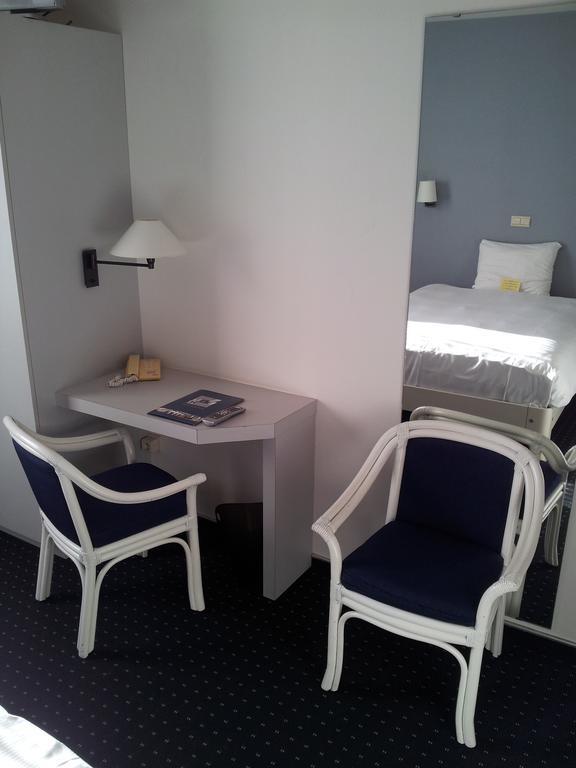 Hotel De Swaen Herentals Extérieur photo